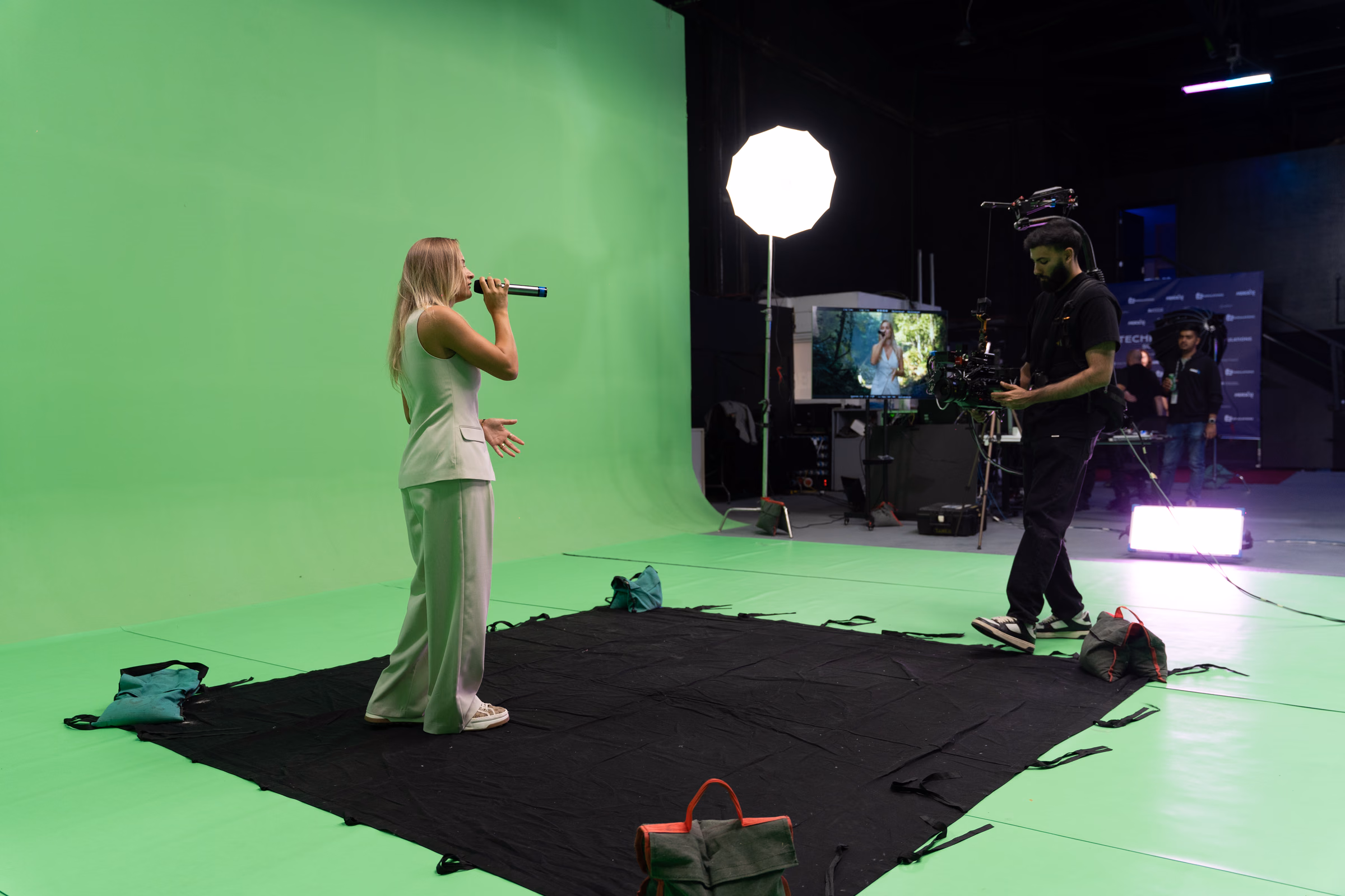 Shooting on the MergeXR stage